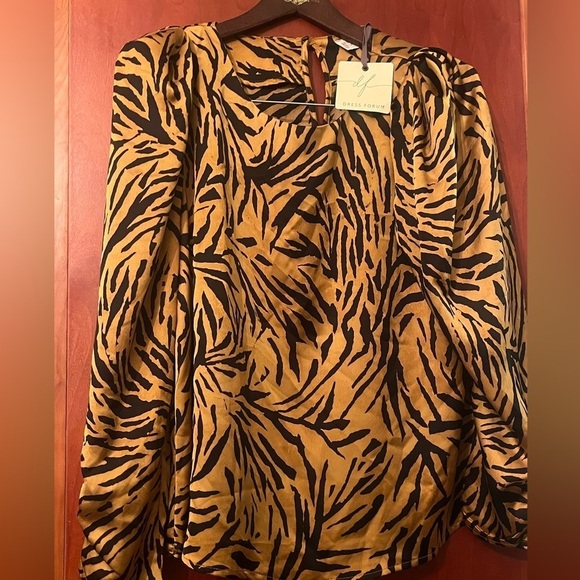 Dress Form Los Angeles Sz Medium Matriarch by R + D Party Animal Blouse - Picture 3 of 9